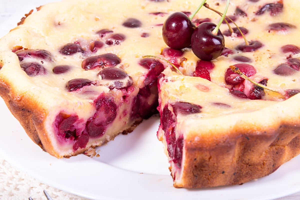 Clafoutis aux cerises : la tradition des noyaux selon Laurent Mariotte