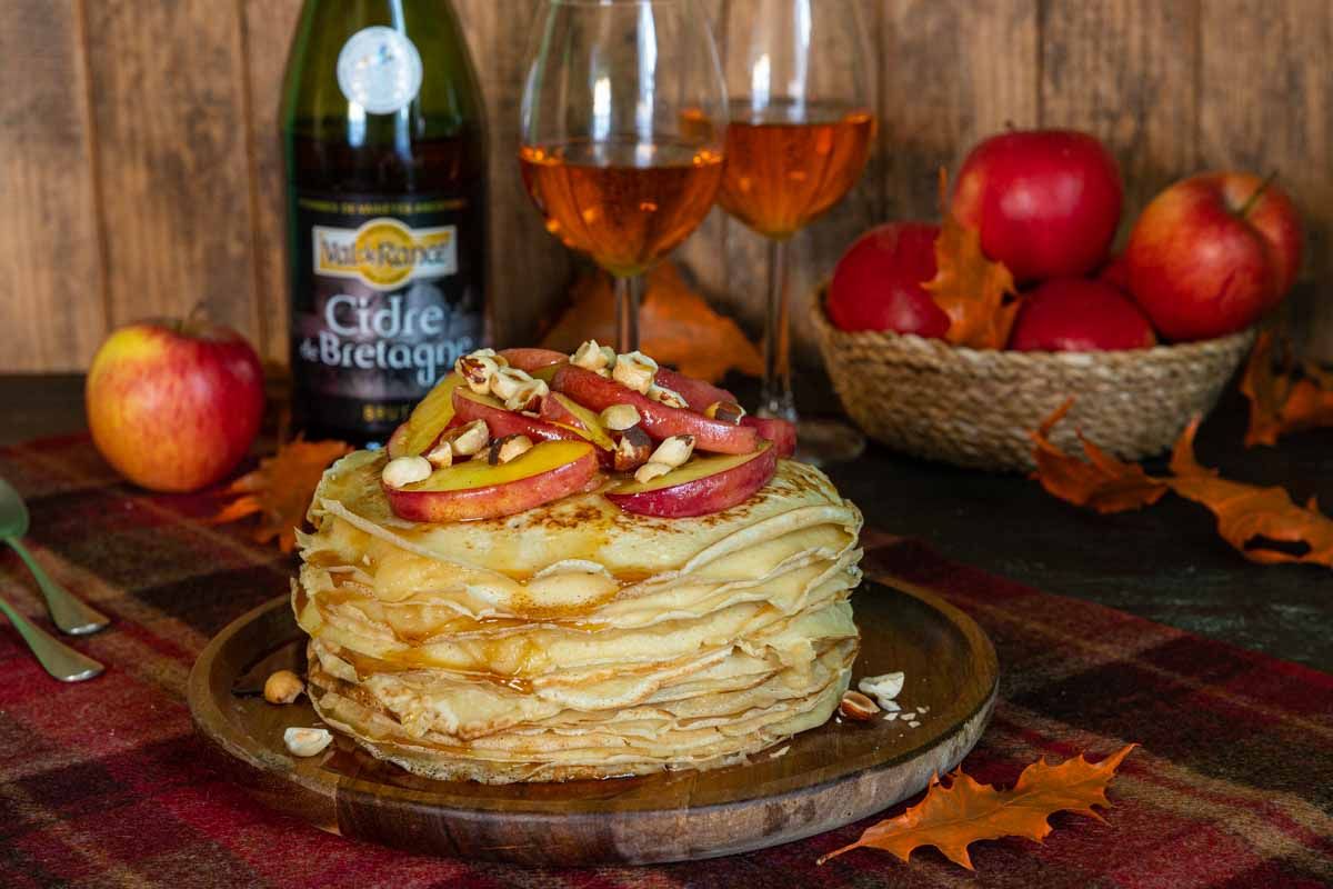 découvrez le gâteau de crêpes au beurre de pommes revisitée