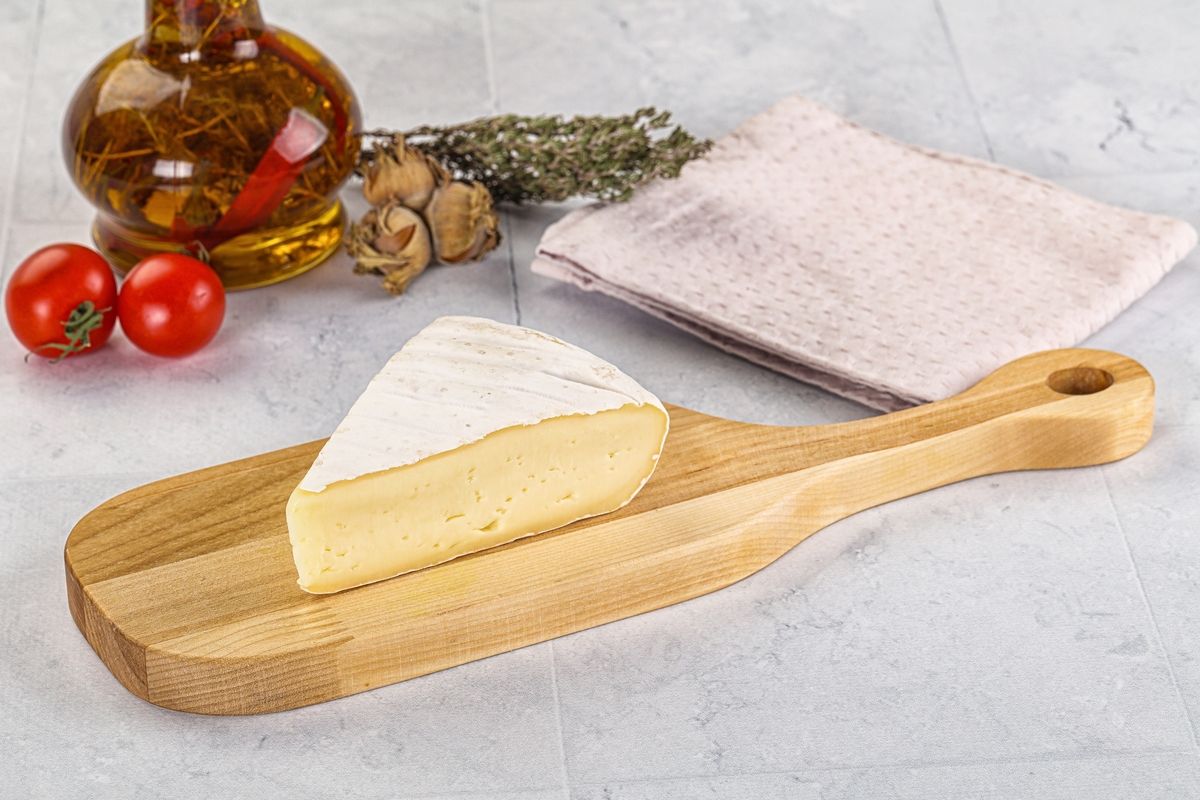 Les dangers du Brie : un fromage à éviter pour votre cholestérol