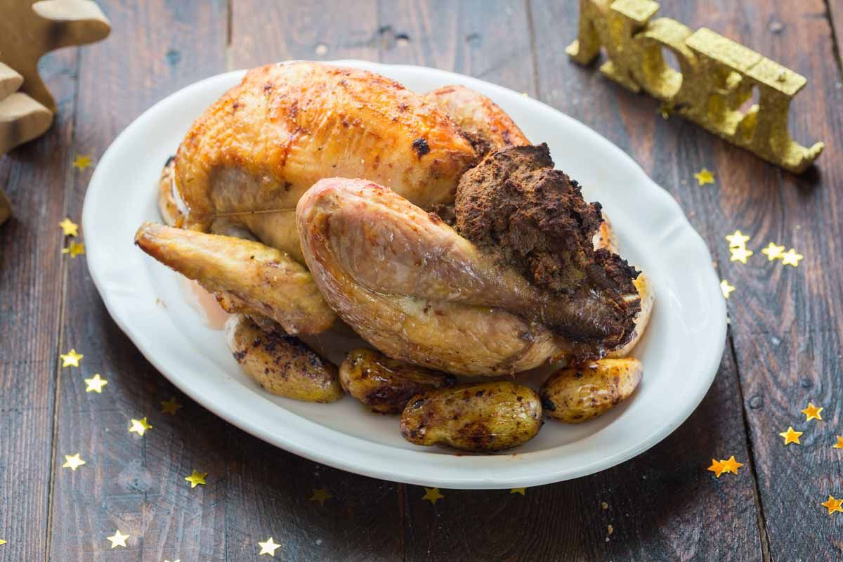 Une pintade festive farcie pour un Noël inoubliable