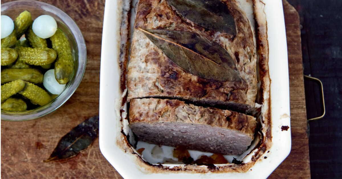Terrine de campagne au jambon cru