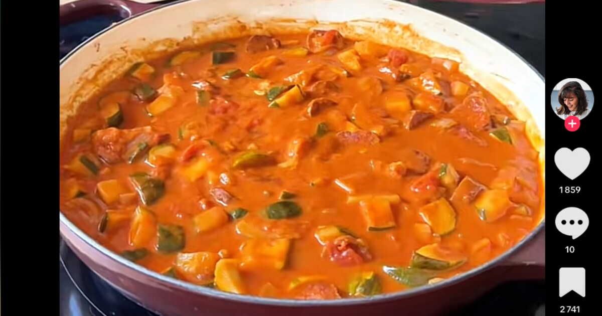 Curry de courgettes au chorizo : une recette réconfortante et rapide à savourer