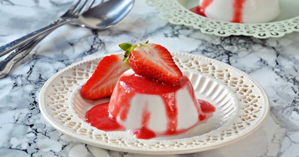 Un coulis de fraises frais et rapide pour sublimer vos desserts