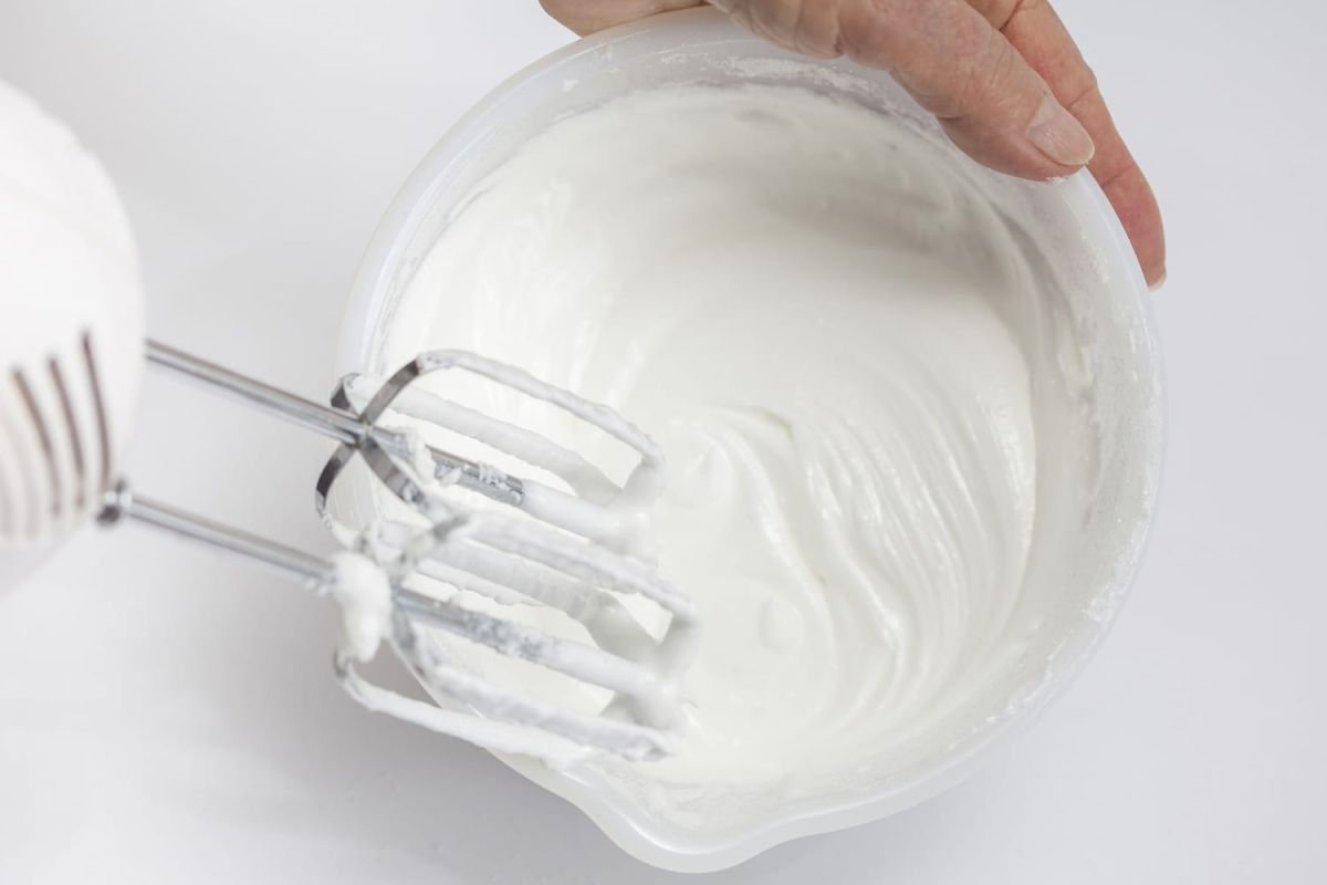 Les secrets pour bien incorporer vos blancs en neige