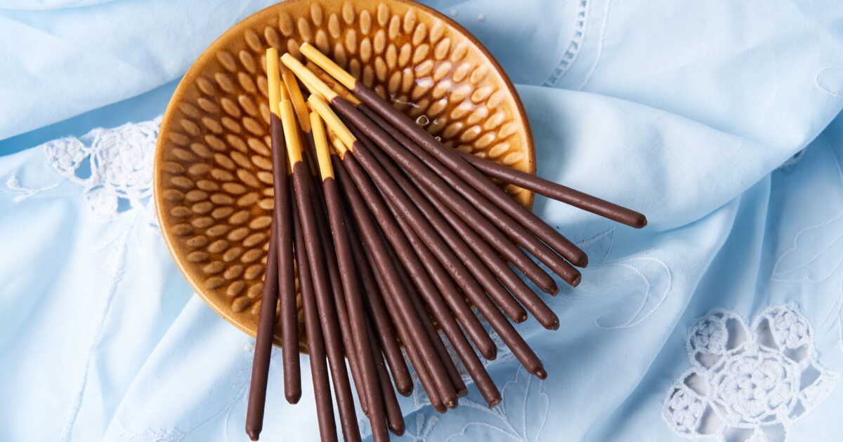 Réalisez des biscuits Mikado maison en un clin d’œil