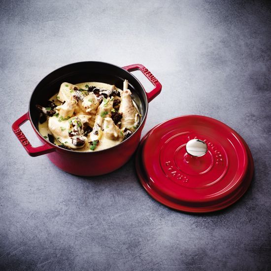 Dégustez la fricassée de volaille de Bresse aux morilles