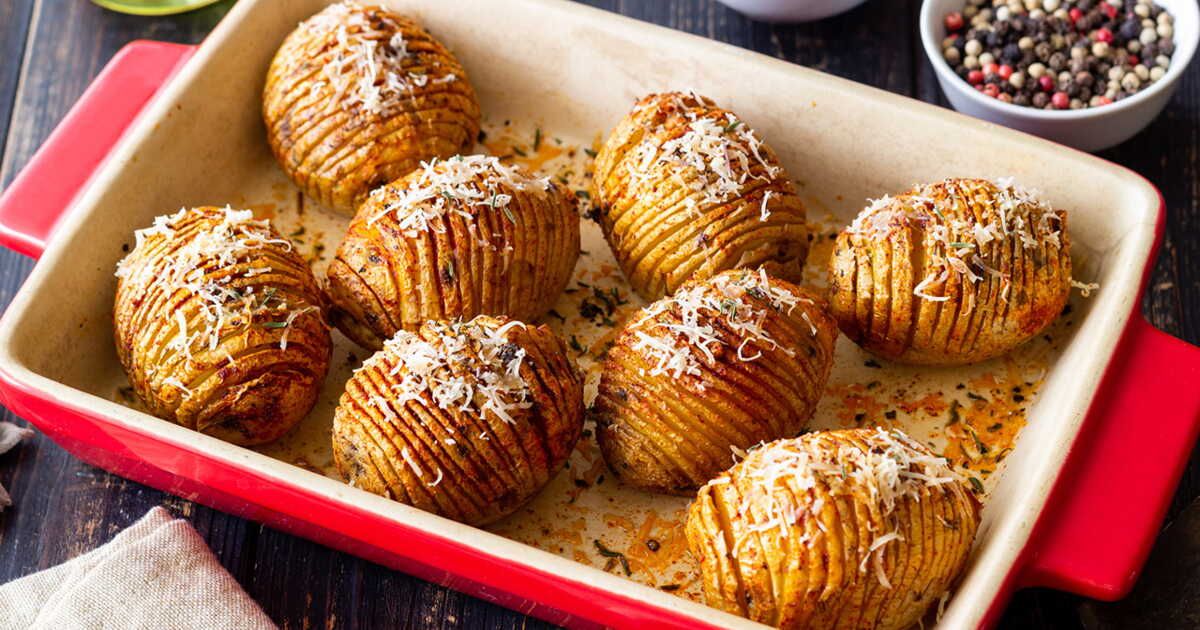 Éveillez vos papilles avec 50 recettes de pommes de terre au four simples et délicieuses