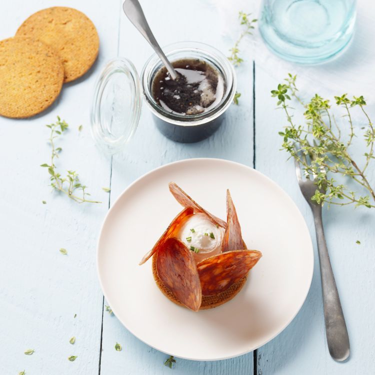 Galette croustillante au Chavroux et chorizo