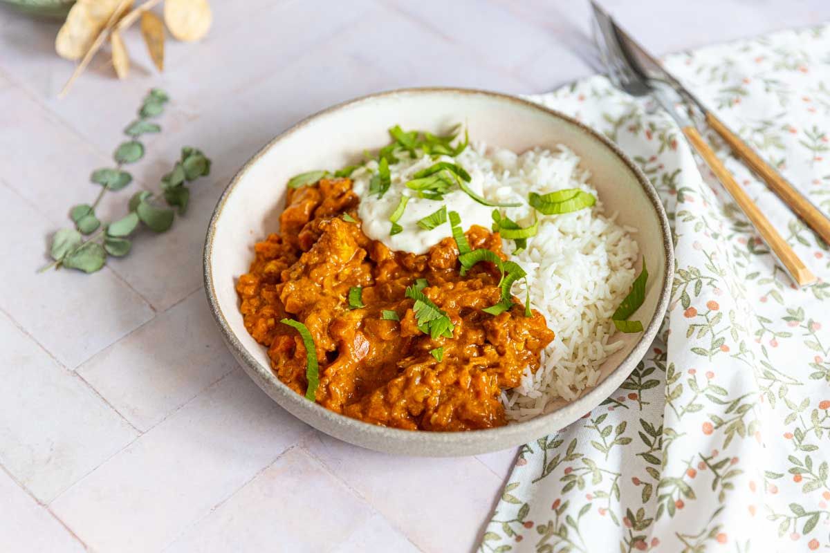 Savoureux cari de poulet aux carottes en mijoteuse