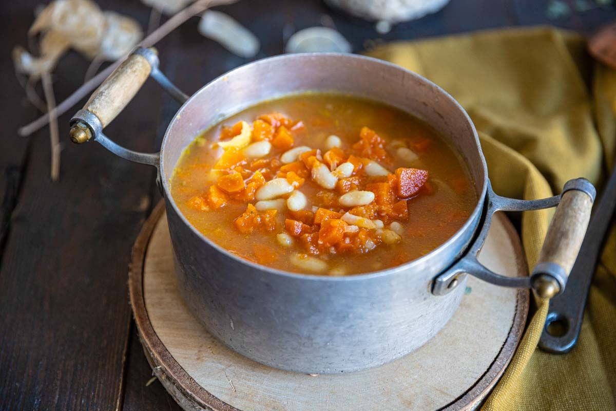 Soupe aux haricots blancs et carottes