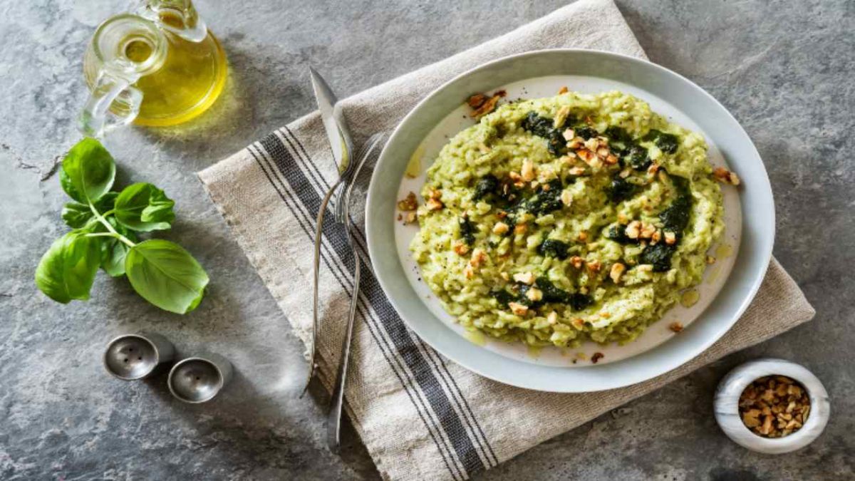 Un risotto aux épinards revisité pour éveiller vos papilles