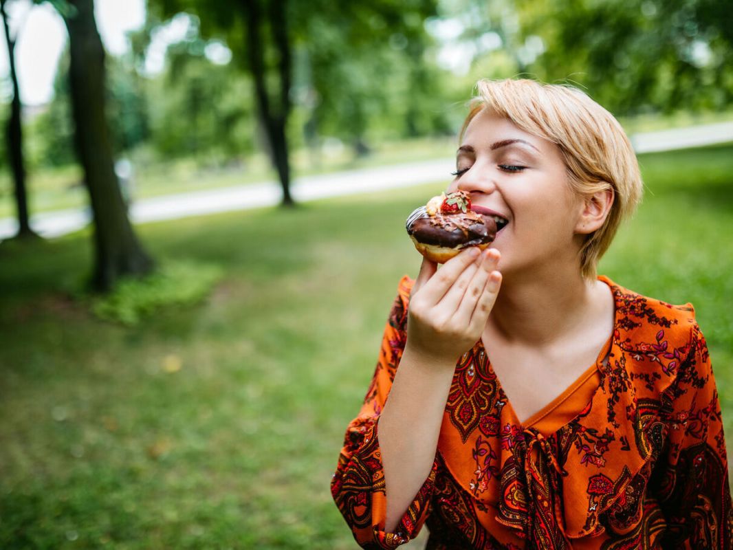 9 stratégies efficaces pour maîtriser vos envies de sucre