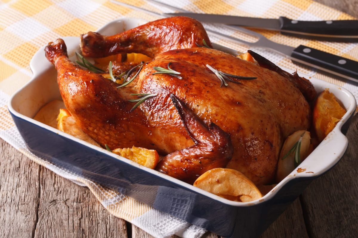 Le secret d'un poulet du dimanche juteux révélé par un chef étoilé