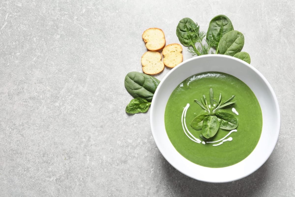 Découvrez le velouté d'épinards gourmand de Cyril Lignac