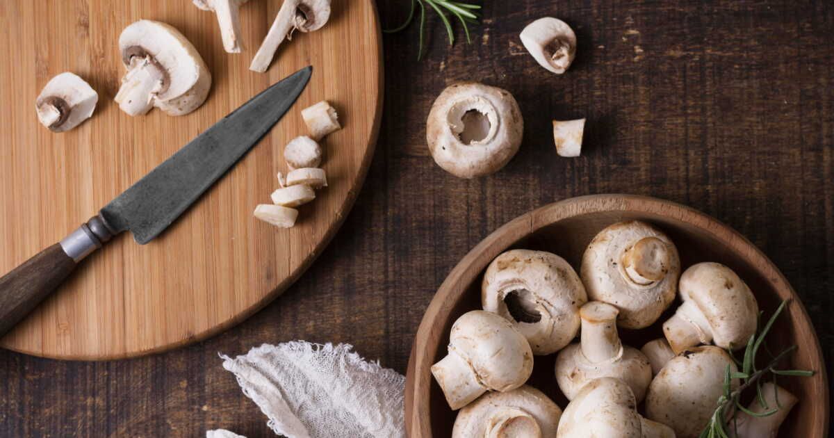 Ne lavez jamais vos champignons ! Les astuces d'une cheffe pour bien les nettoyer