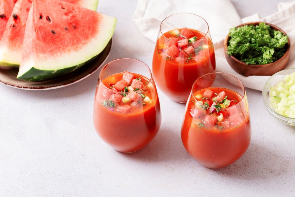 15 recettes rafraîchissantes de gaspachos et soupes froides pour lutter contre la chaleur