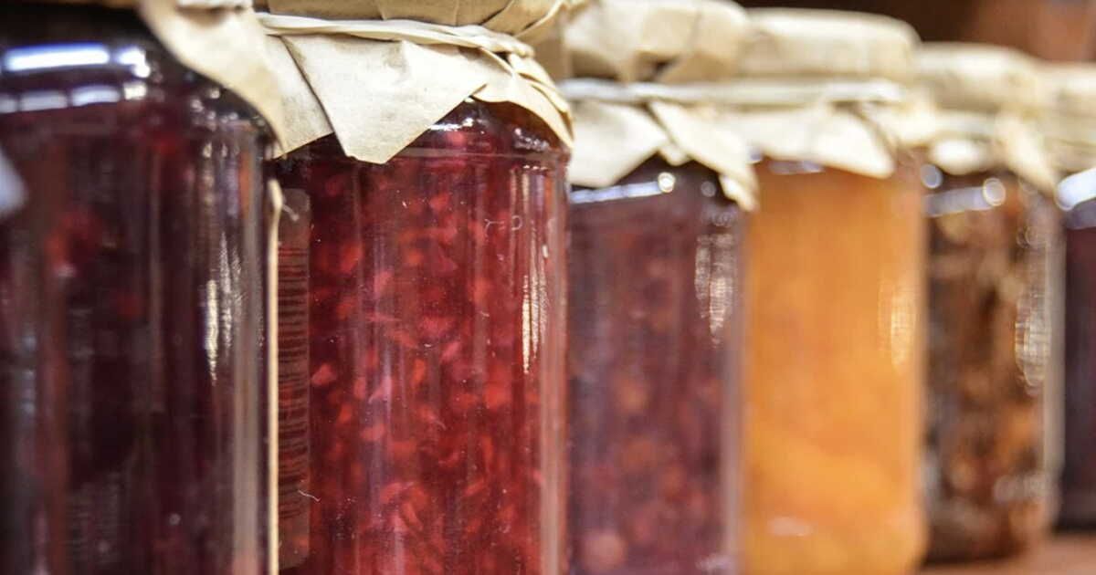 Découvrez l'art des conserves maison en 6 étapes simples
